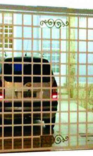 Fabricantes de portões basculantes Fabricantes de portões basculantes